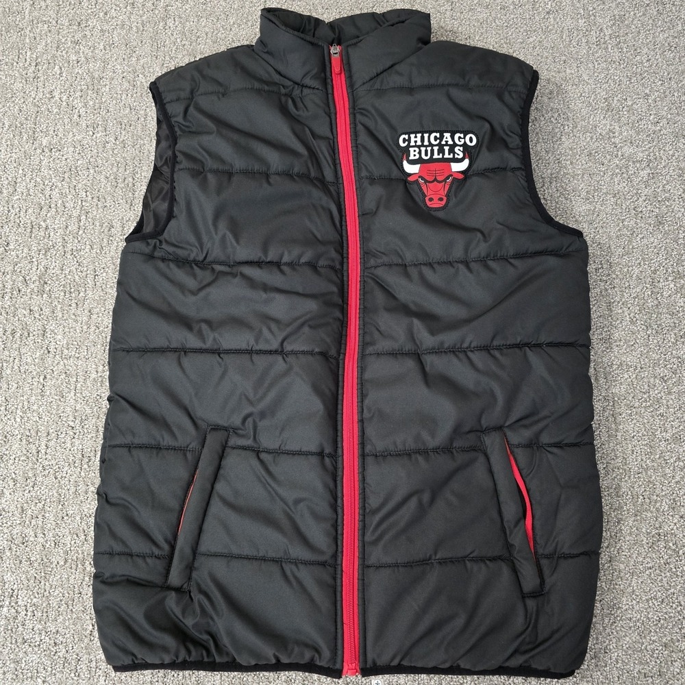 Chicago Bulls NBA Black Puffer Vest M Basketball Fan Apparel
